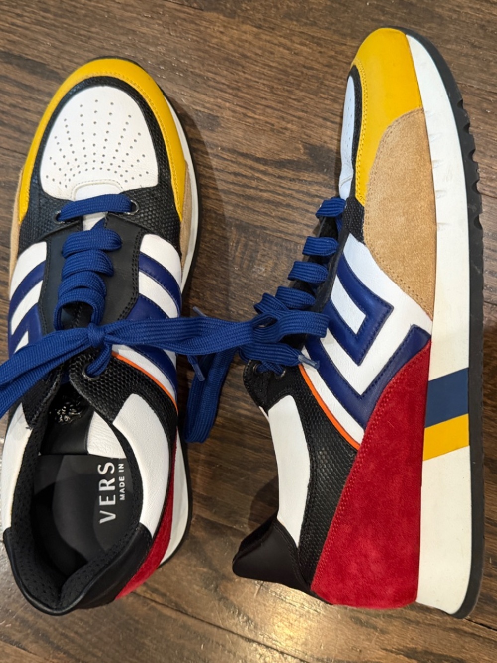 Versace sneakers - Picture 4 of 6